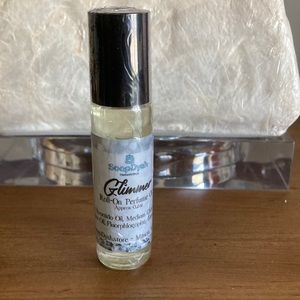 Soapdysh Glimmer Roll on perfume oil